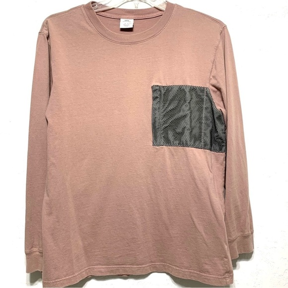 Urban Outfitters Blush Pink Long Sleeve Tee Shirt Oversized Boxy Women sz Medium - Picture 1 of 8